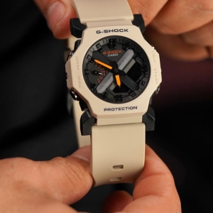 ساعت مچی کاسیو مدل GA-2300 مقاوم ضد ضربه ضد آب