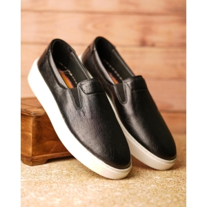 کفش مردانه چرم نعمتی اسپرت مدل palas کشی مشکی زیره سفید