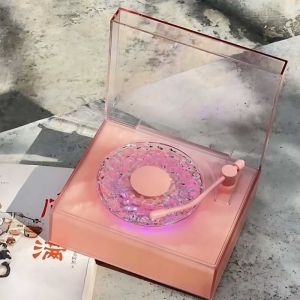  اسپیکر بلوتوثی و چراغ خواب رومیزی شانک‌سیا مدل Round-X08 طرح گرامافون 