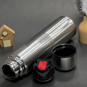 فلاسک یک لیتری استیل مدل کاور دار