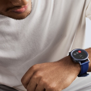  ساعت هوشمند ضدآب ناتینگ مدل  Watch Pro 2 