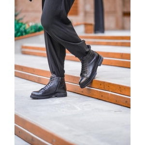 پوتین مردانه چرم نعمتی اسپرت مدل hogo بندی زیپی مشکی