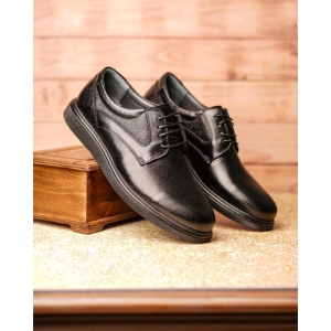 کفش مردانه چرم نعمتی روزمره مدل اواس بندی مشکی 