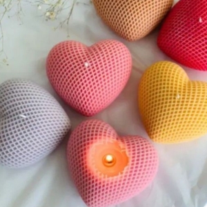 شمع مدل قلب حصیری