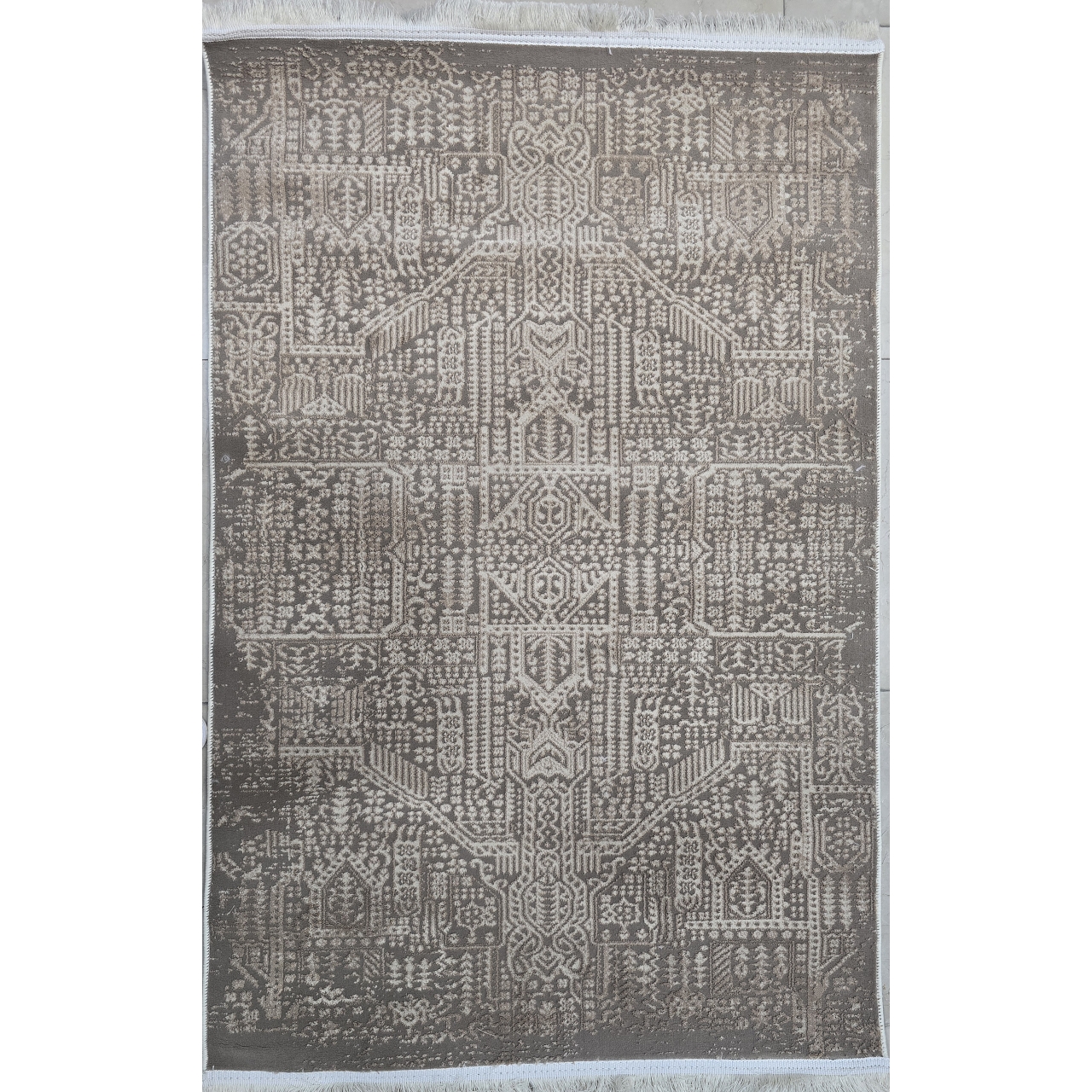 فرش ماشینی سامر طرح ۵۵۰۵ کرم نسکافه ای