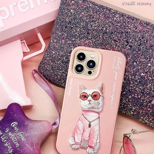  قاب محافظ گوشی آیفون 16 طرح گربه با زنجیر و عینک واقعی نیمی YJ202104 
