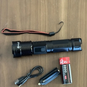 چراغ قوه دستی روی لانگ مدل SX616  با نور مهتابی