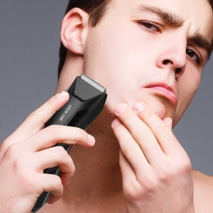  ماشین اصلاح بدن شارژی ضدآب گرین‌لاین مدل GNSNRB21TMBK 