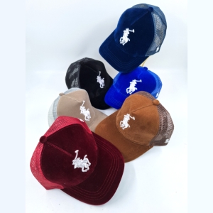 کلاه کپ مدل مخمل کد POP 1924