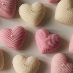 شمع مدل قلب حصیری