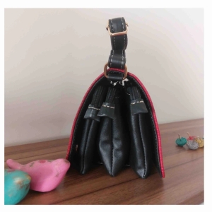 کیف رو دوشی زنانه مدل k-2