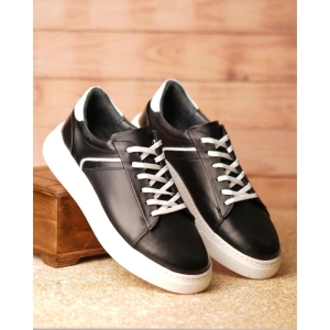 کفش مردانه چرم نعمتی اسپرت مدل vn بندی مشکی 