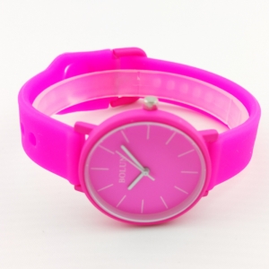 ساعت مچی عقربه ای زنانه بولون مدل BP3316