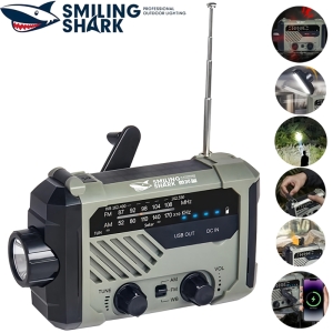  چراغ قوه شارژی و لامپ کمپینگ خورشیدی ضدآب چندمنظوره اسمایلینگ شارک مدل Smiling Shark YJ-D290 با رادیو، پاوربانک و ژنراتور دستی 