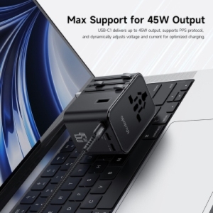  شارژر دیواری USB، تایپ‌سی 45 وات و تبدیل پریز 2500 وات مک‌دودو مدل  CP-3270 با کابل تایپ‌سی به تایپ‌سی 