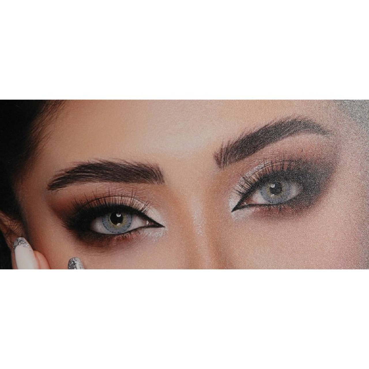 لنز 1000 ساعته نابلنس شماره 31 رنگ CRYSTAL BLUE