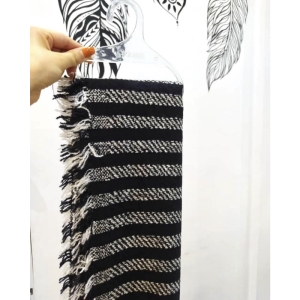 شال زنانه پاییزه ریز بافت مدل راه راه