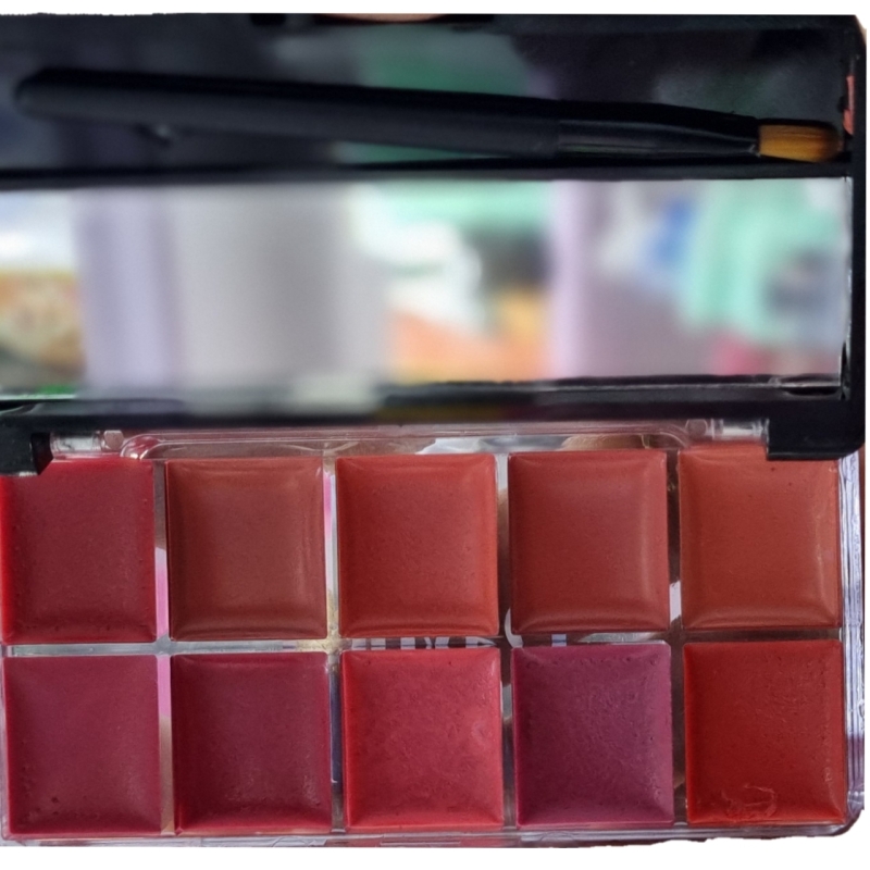 پالت رژ لب‌ جامد دایسل پالت A