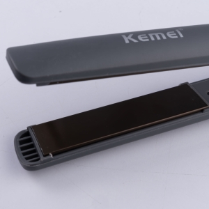 اتو و حالت دهنده ی مو کیمی مدل km9829