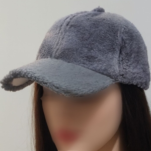 کلاه کپ تدی مدل خز کد K78