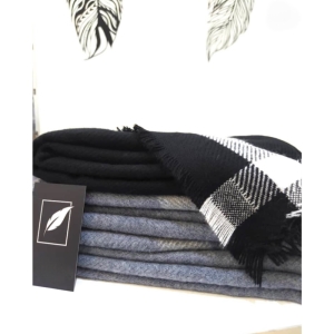 شال زنانه موهر طرح صدف