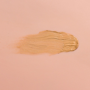 کرم ضد آفتاب رنگی 02 ژیناژن مدل Full Coverage با spf 50 مناسب پوست چرب و مختلط حجم 50 میل