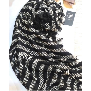 شال زنانه پاییزه ریز بافت مدل راه راه