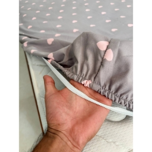 ست ملحفه کشدار و روبالشی طرح قلب سایز ۲۰۰*۹۰