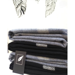 شال زنانه موهر طرح صدف