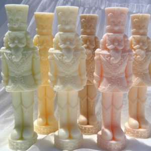 شمع کریسمس مدل فندق شکن