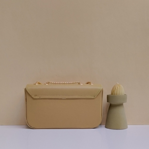 کیف دوشی زنانه کد BT6