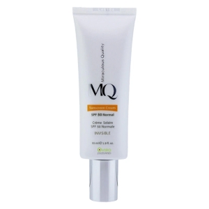 کرم ضد آفتاب ام کیو spf50 مدل بی رنگ مناسب انواع پوست حجم 55 میل