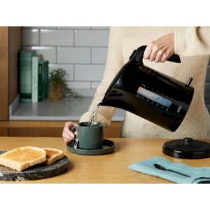 کتری برقی براون مدل WK3110