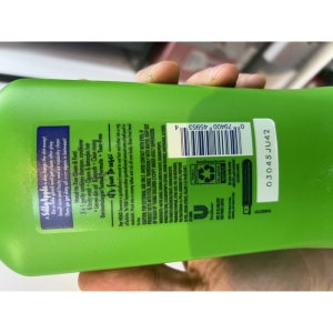 شامپو کودک سواو رایحه سیب حجم 532 میلی لیتر