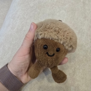 جاکلیدی عروسکی مدل بلوط