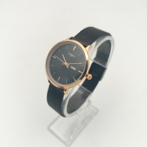 ساعت مچی عقربه ای زنانه اونلیو مدل you-1