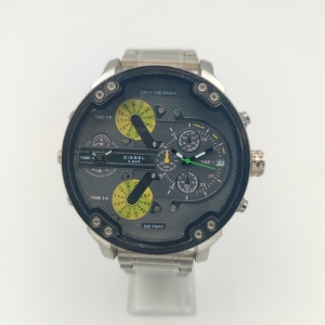 ساعت مچی عقربه ای مردانه دیزل مدل DZ7311 (Only The Brave)