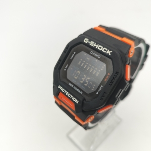 ساعت مچی دیجیتال جی شاک مدل 200-U8