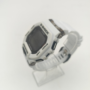 ساعت مچی دیجیتال جی شاک مدل 200-U6