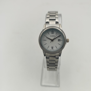 ساعت مچی عقربه ای زنانه کاسیو مدل 8125