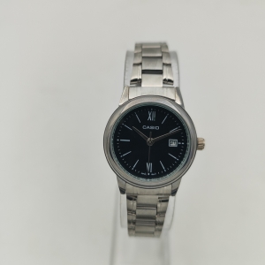 ساعت مچی عقربه ای زنانه کاسیو مدل 8126