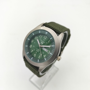 ساعت مچی عقربه ای مردانه سیکو مدل SP 2