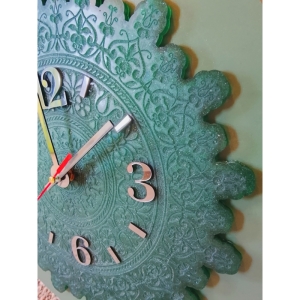 ساعت دیواری رزینی مدل ماندلا