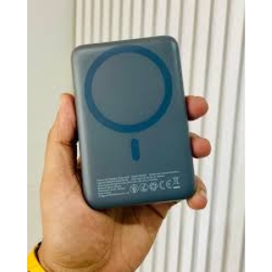 پاوربانک وایرلس کیو سی وای مدل PBW10A ظرفیت ۱۰ هزار میلی آمپر  ۲۲.۵ وات