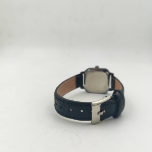 ساعت مچی عقربه ای زنانه اولیجیا مدل M-10748
