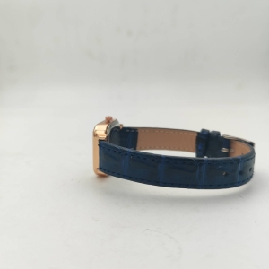 ساعت مچی عقربه ای زنانه اولیجیا مدل M-10746