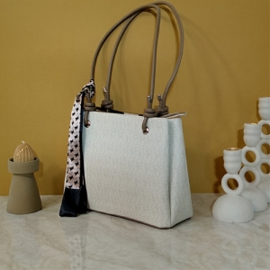 کیف زنانه مجلسی کد B60