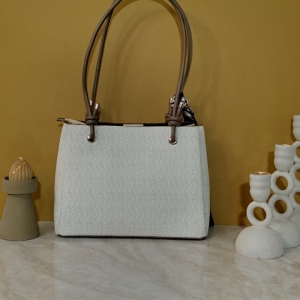 کیف زنانه مجلسی کد B60