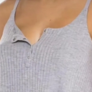 تاپ زنانه نخی مدل راحتی مناسب بارداری و شیردهی رنگ طوسی