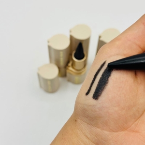 سرمه چشم کیودن رز مدل EZ Glide Matte